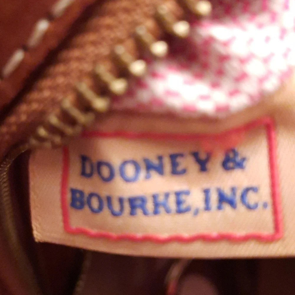 Dooney & Bourke Vintage purse - Picture 13 of 13